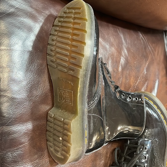 Dr.Martens patent leather lace up combat boots 38 - Picture 8 of 12